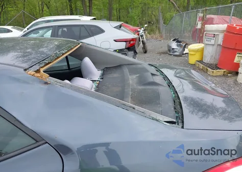 2017 Toyota Corolla Le из США, поврежденный, VIN 2T1BURHE0HC831744